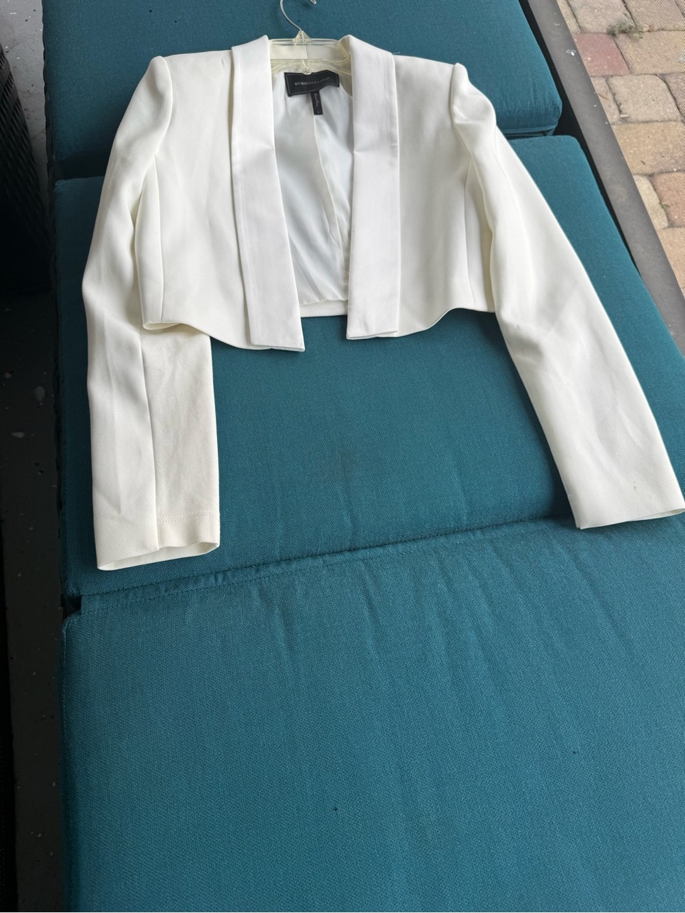 BCBG MAX AZRIA RUNWAY
COLLECTION JACKET size, small color of white - Picture 6 of 8
